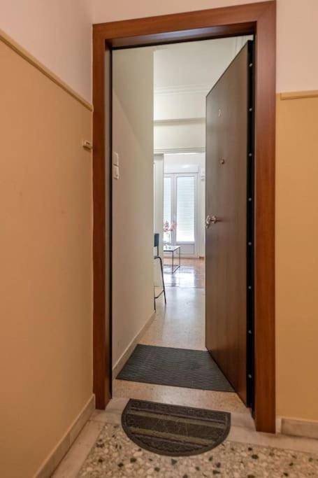 Kerameikos 2 Bedroom Athens