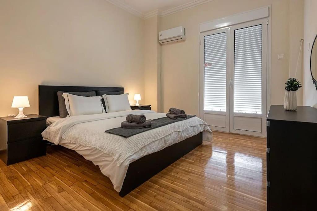 Kerameikos 2 Bedroom Apartment Athens